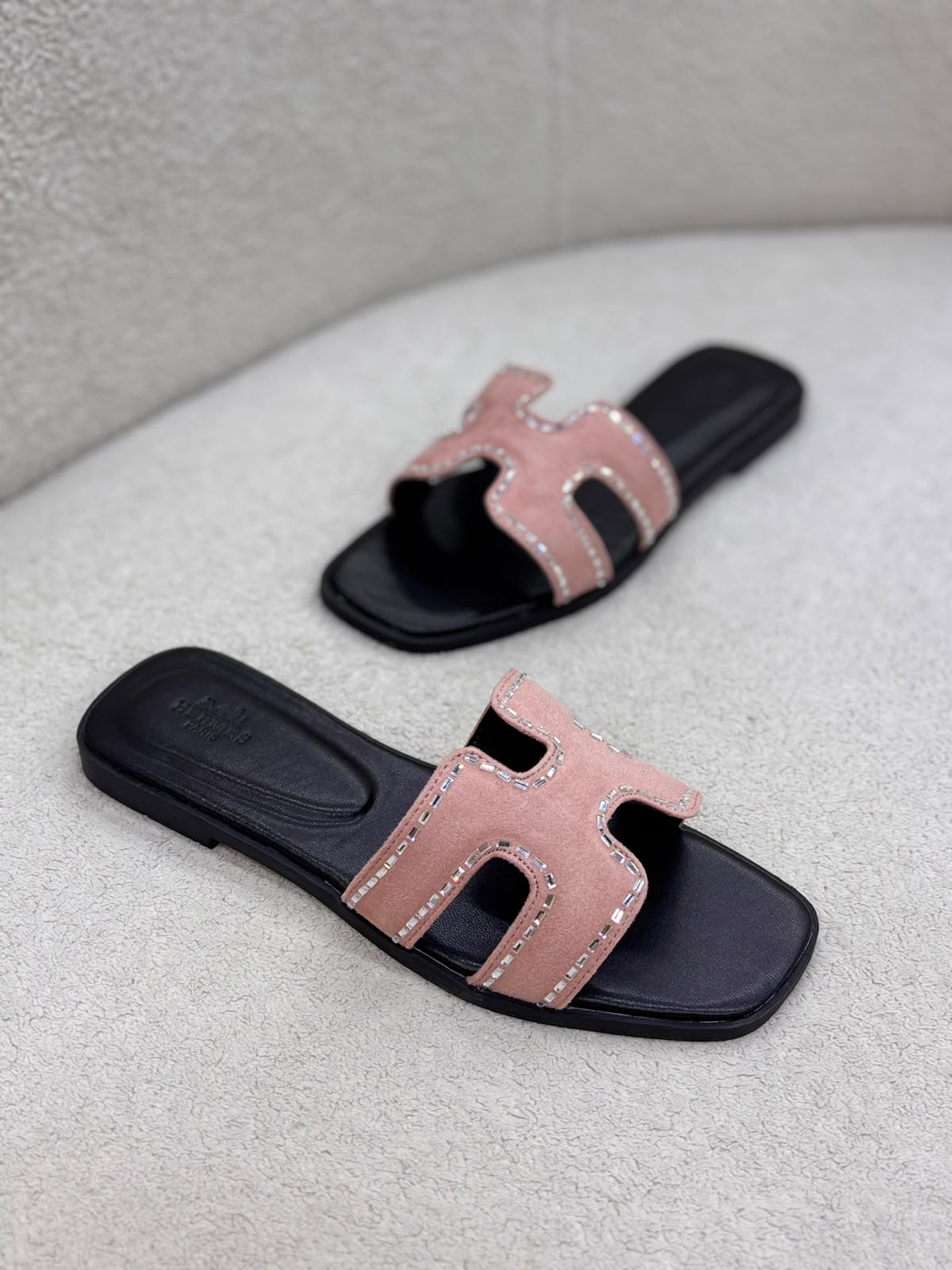 Pearl-Embellished Flat Sandals