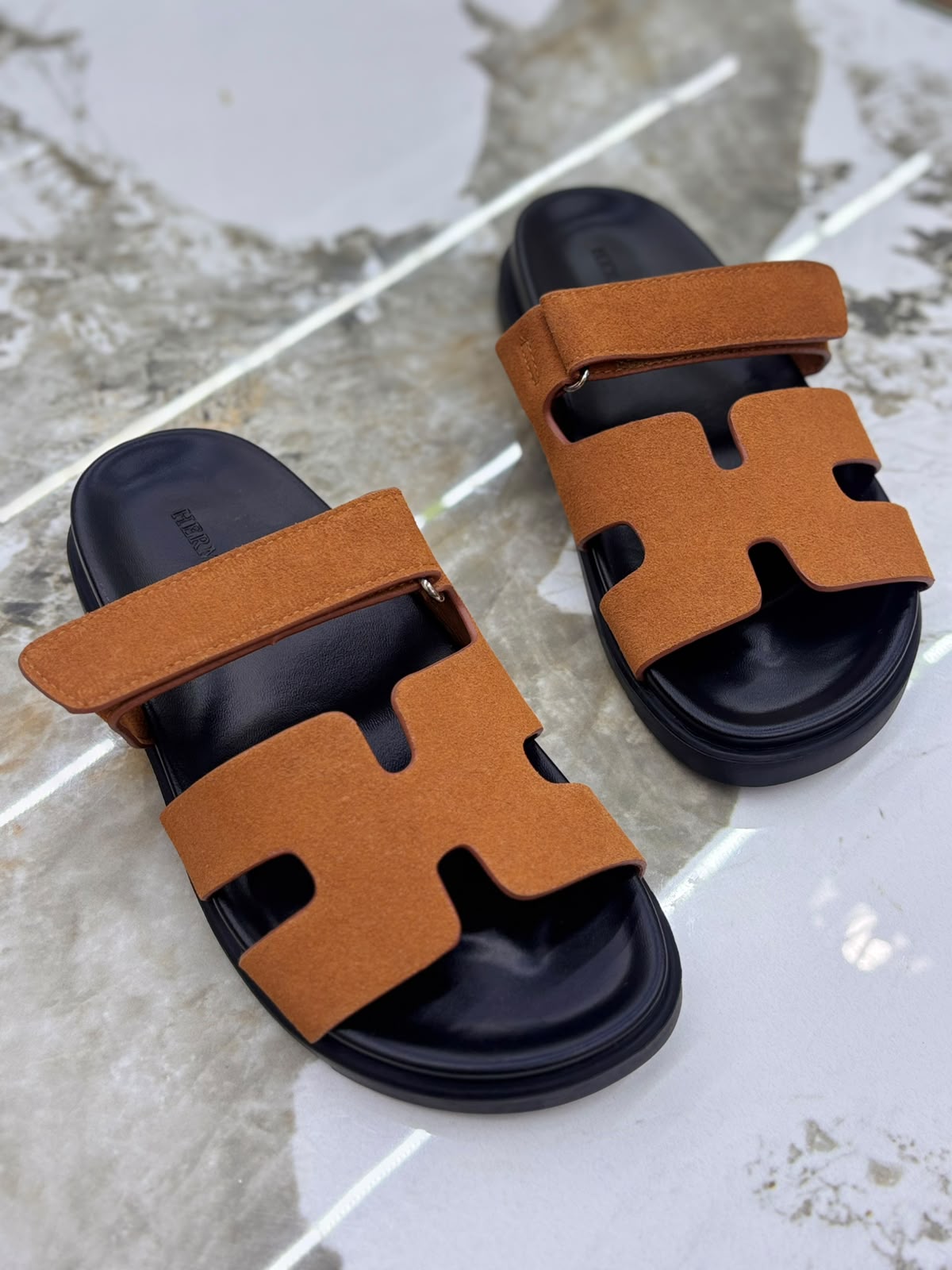 Chypre Leather Comfort Sandals